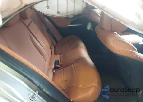 2022 Mercedes-Benz C 300 4Matic z USA, uszkodzony, nr VIN W1KAF4HB6NR044531